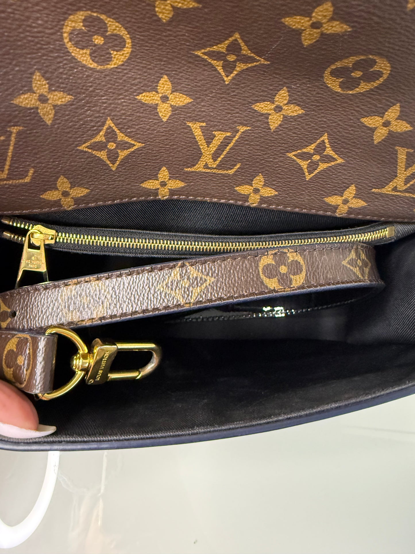 Louis Vuitton Cherrywood Vernis