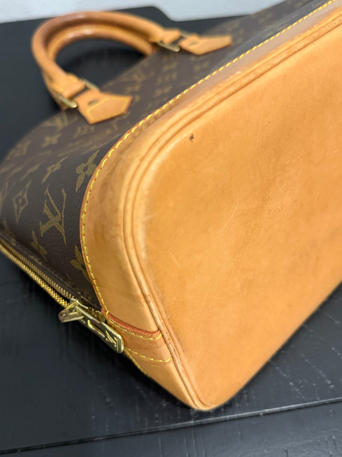 Louis Vuitton Monogram Alma PM