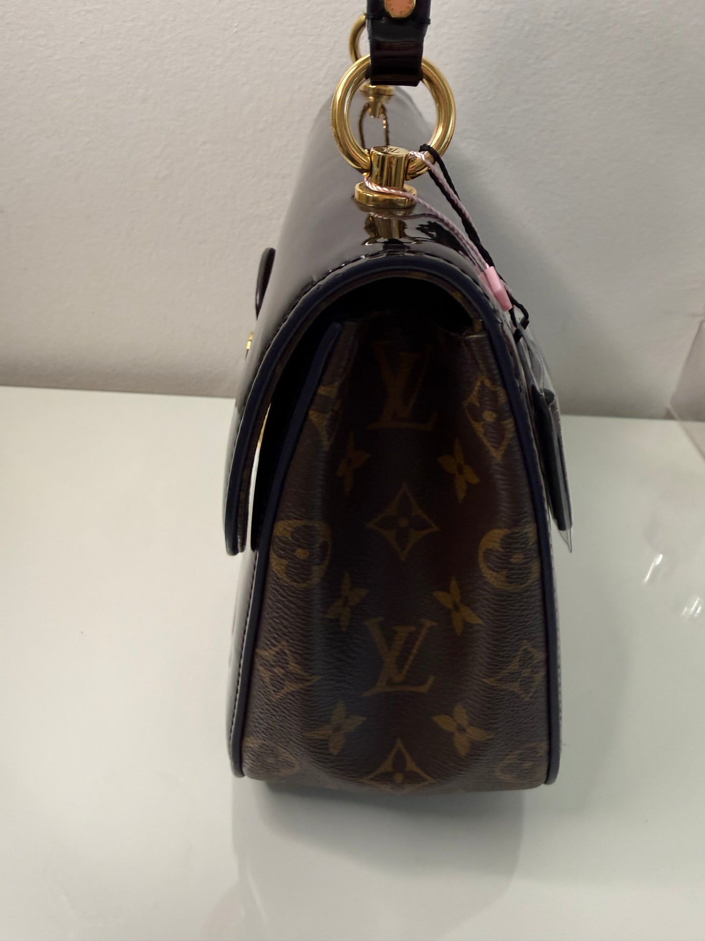 Louis Vuitton Cherrywood Vernis