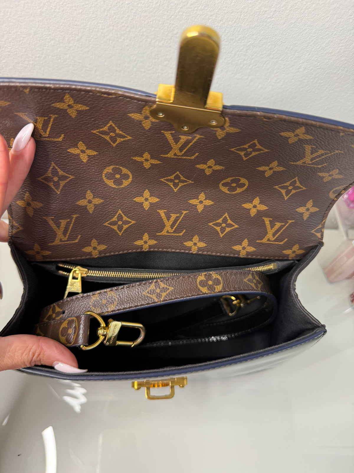Louis Vuitton Cherrywood Vernis