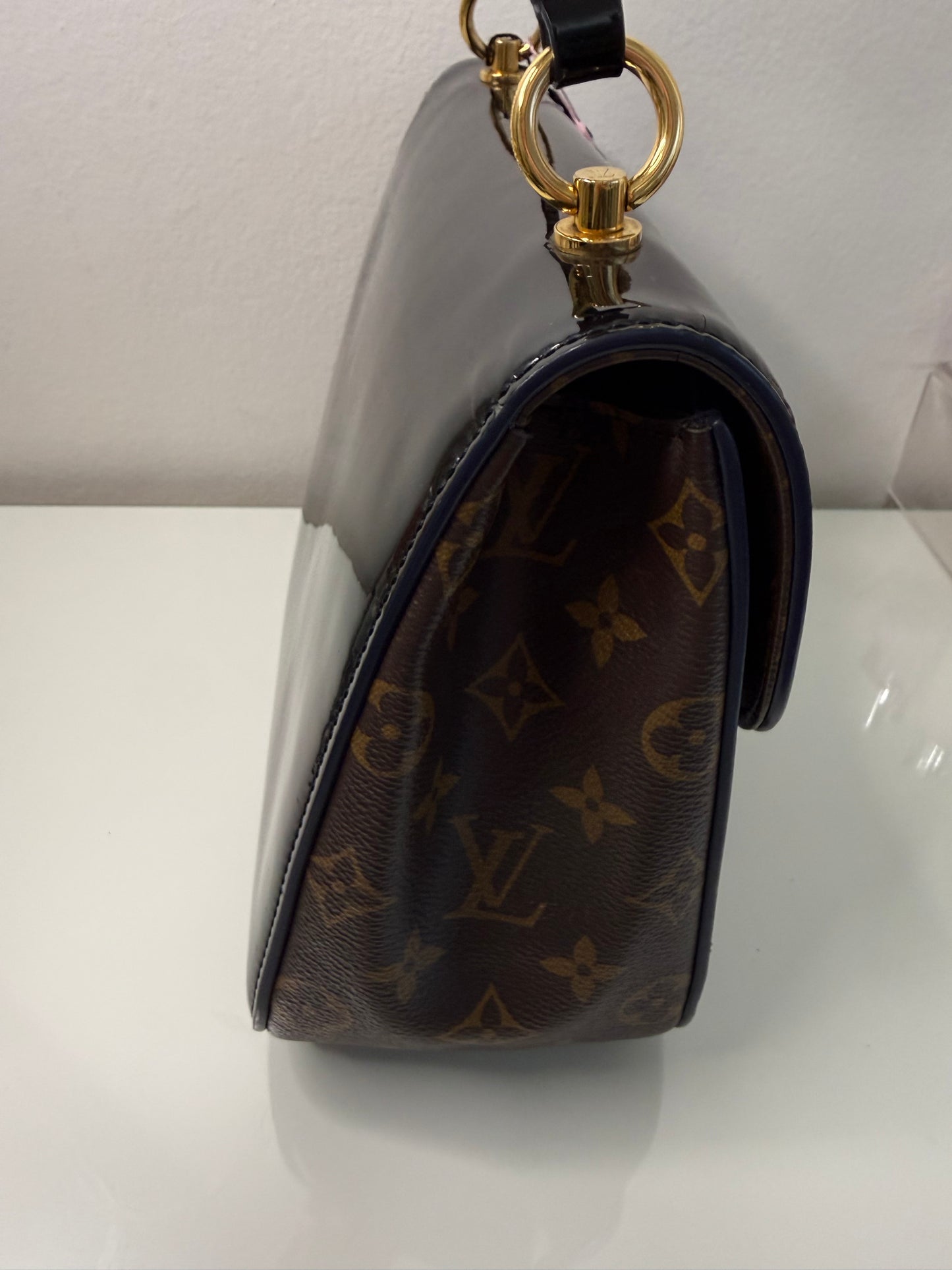 Louis Vuitton Cherrywood Vernis