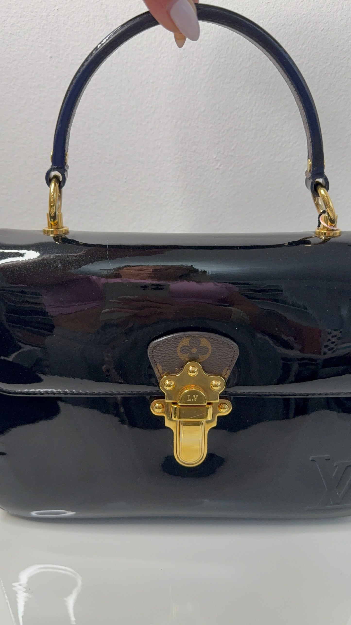 Louis Vuitton Cherrywood Vernis