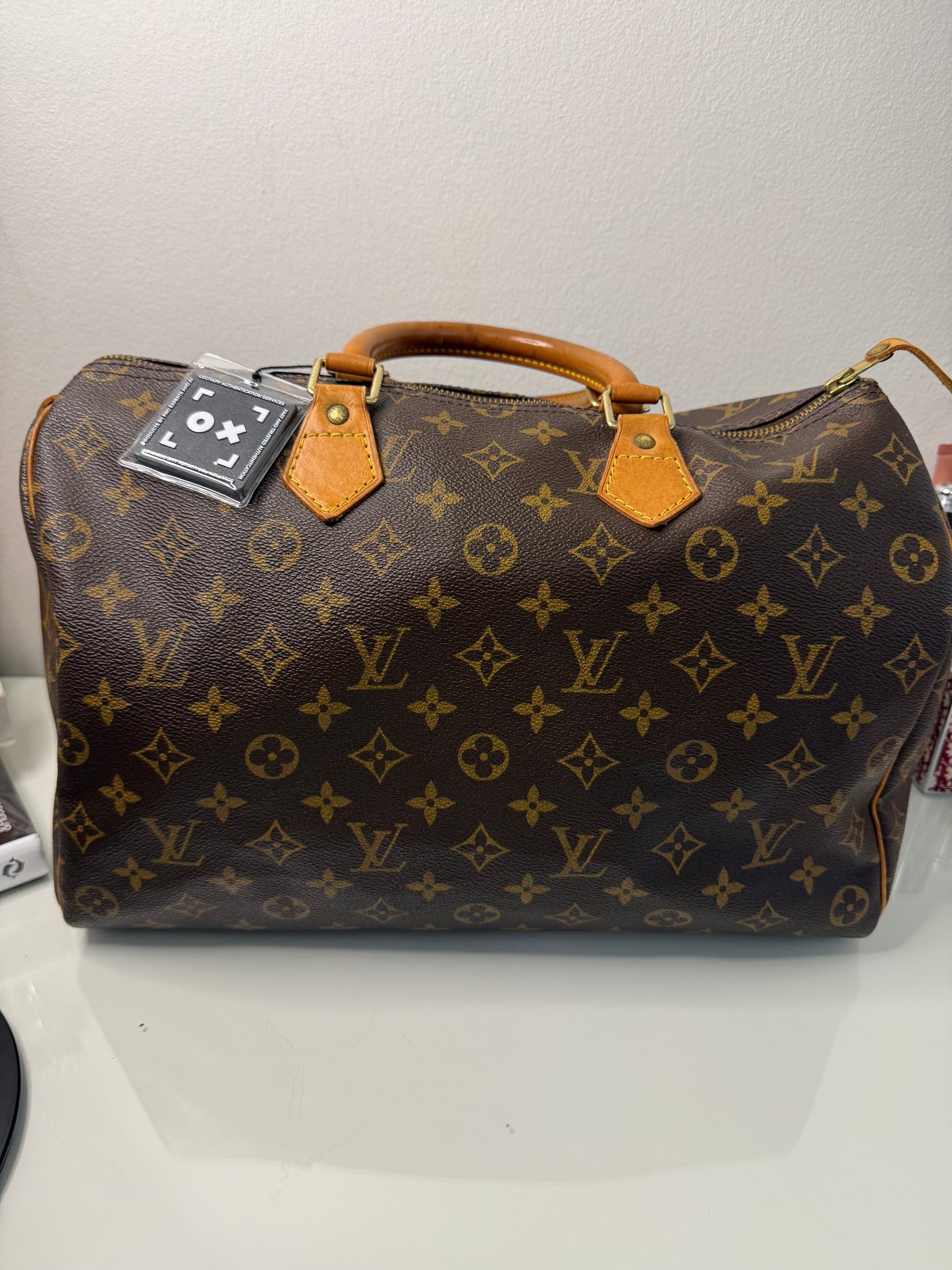Louis Vuitton Monogram Speedy 35