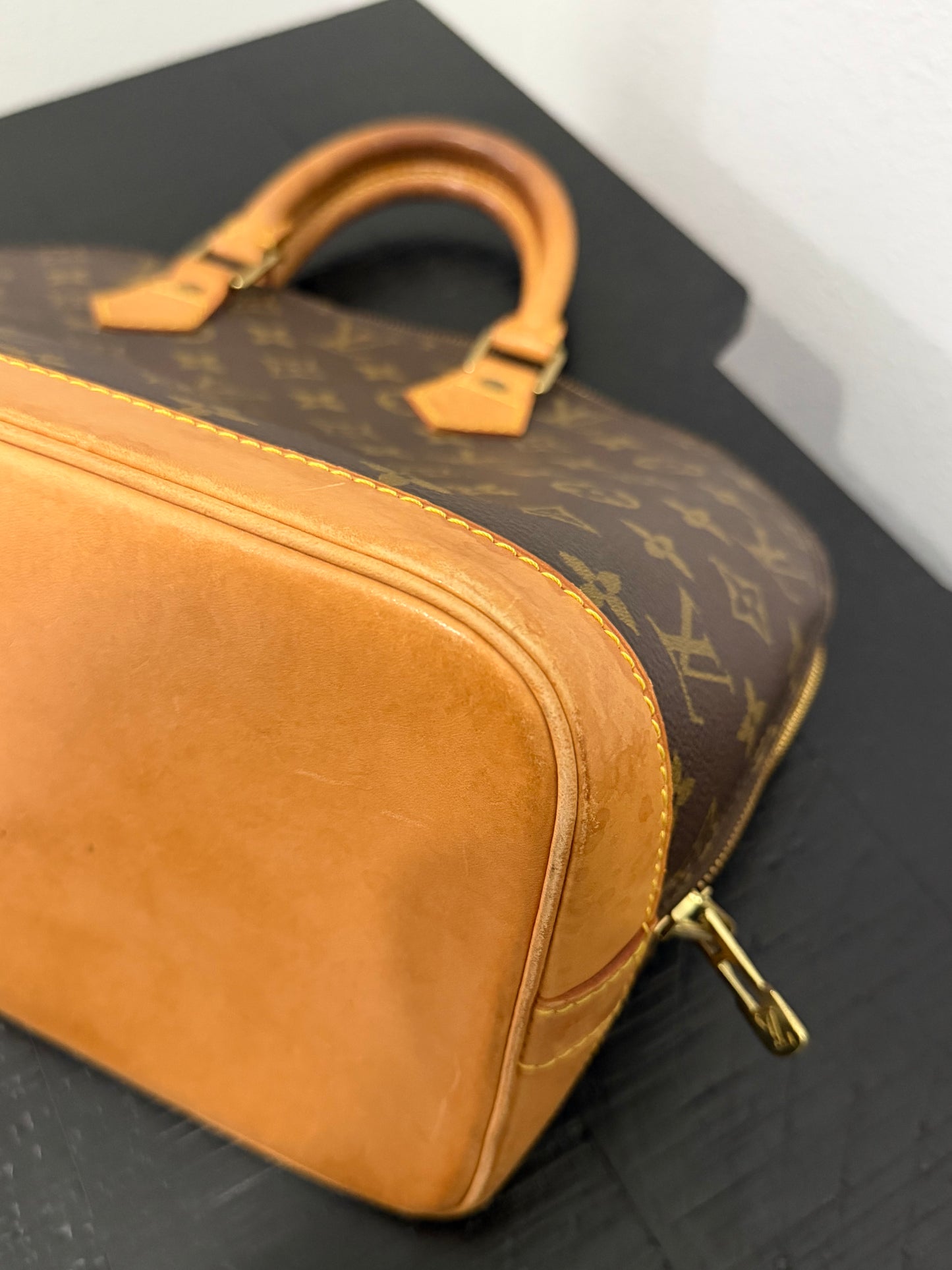 Louis Vuitton Monogram Alma PM