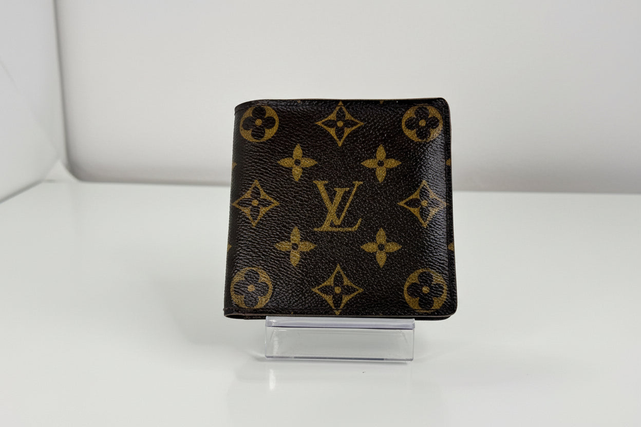 Louis Vuitton Monogram Mens Bi-fold Marco Wallet